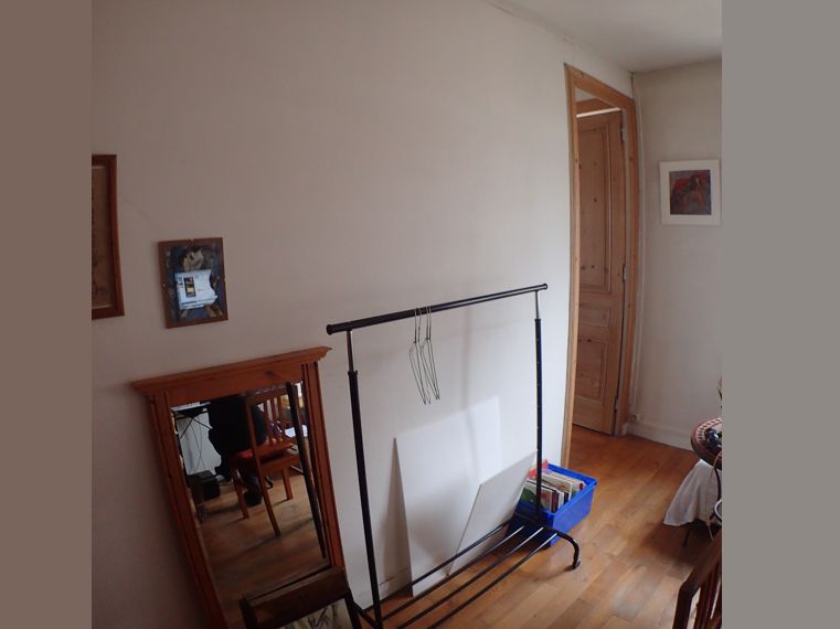 L'idée était de condamner le passage entre 2 pièces et d’isoler acoustiquement