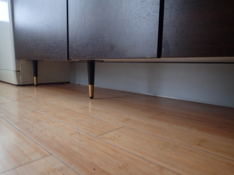Un simple remplacement par de jolis pieds...