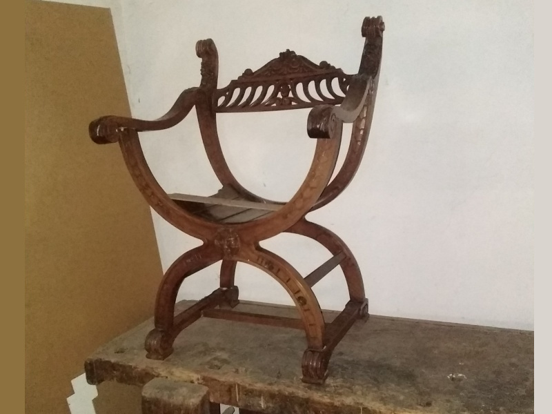 Un beau fauteuil réparé...