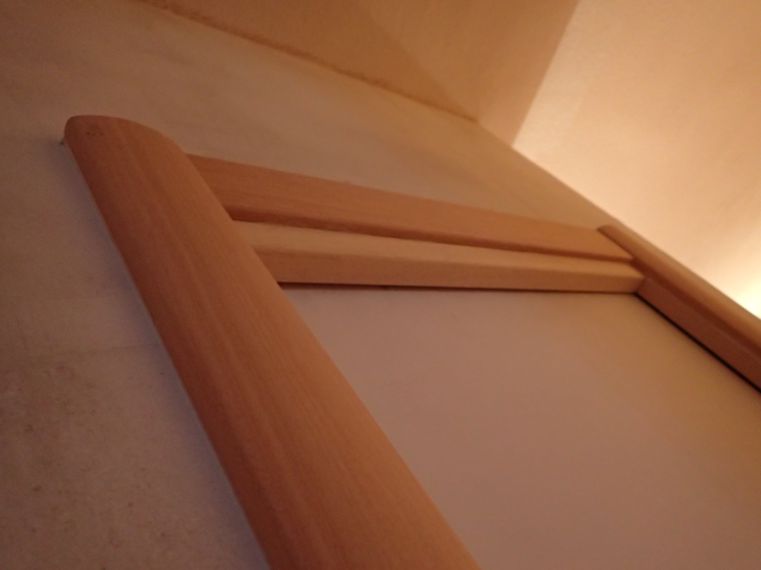 Le kit couvre-joint livré avec la porte coulissante