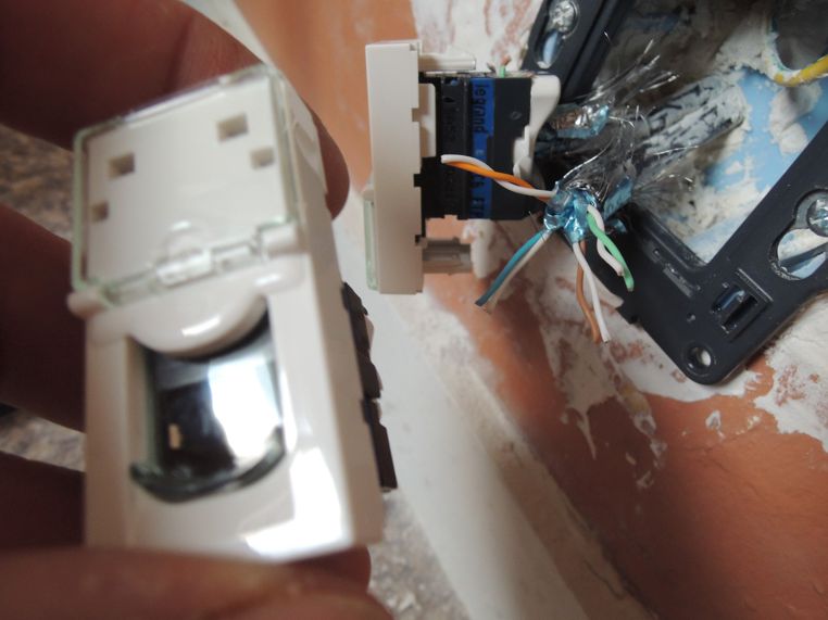 Branchement de prises éthernet RJ45